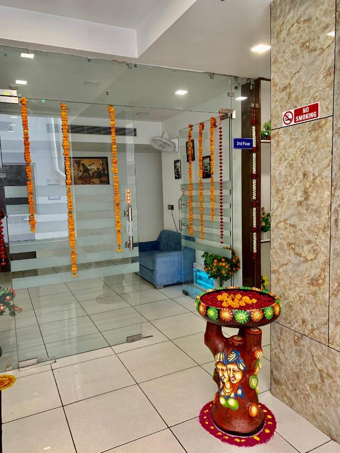 Amora Rooms Dwarka Нью-Дели Экстерьер фото