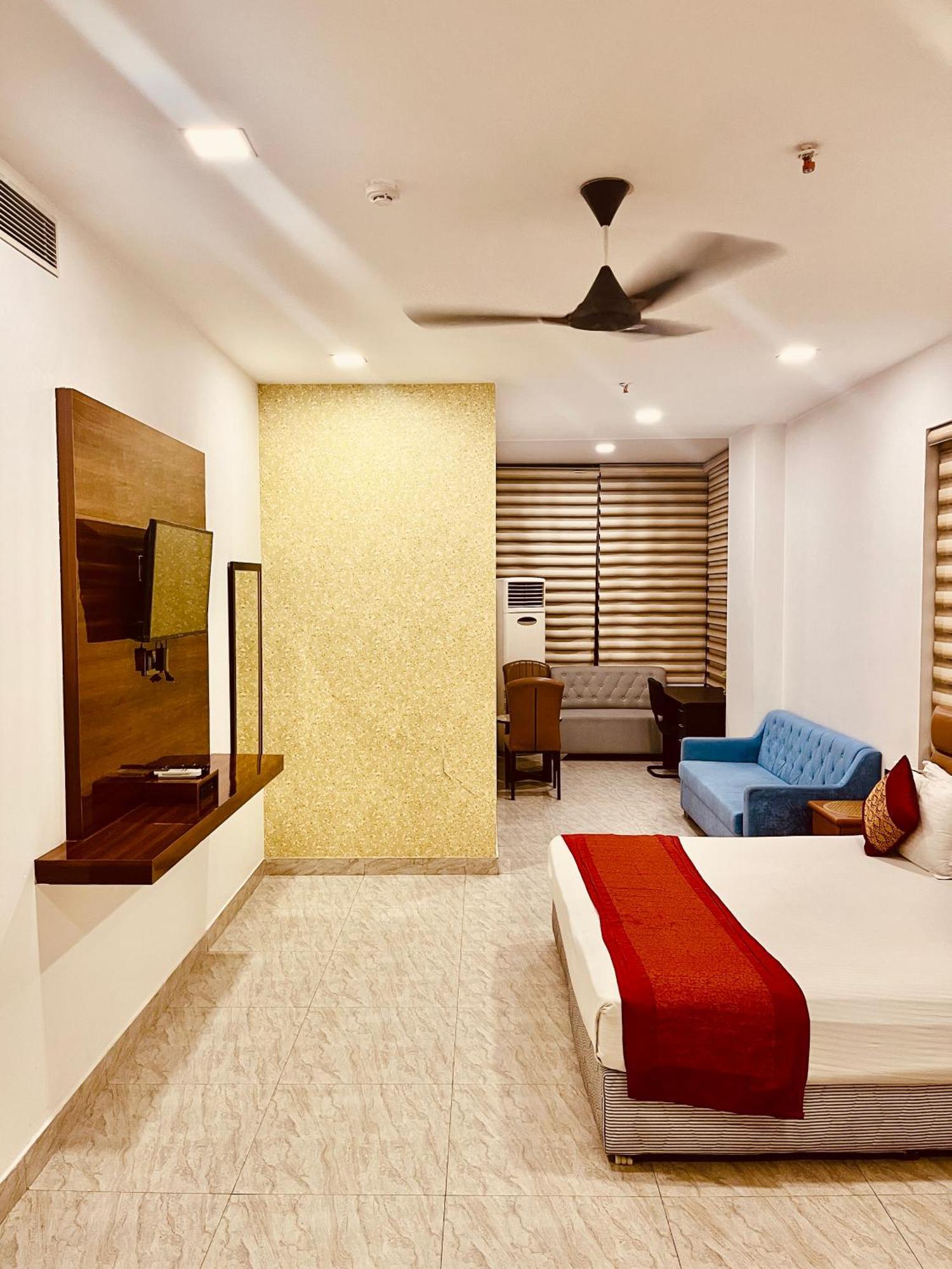 Amora Rooms Dwarka Нью-Дели Экстерьер фото