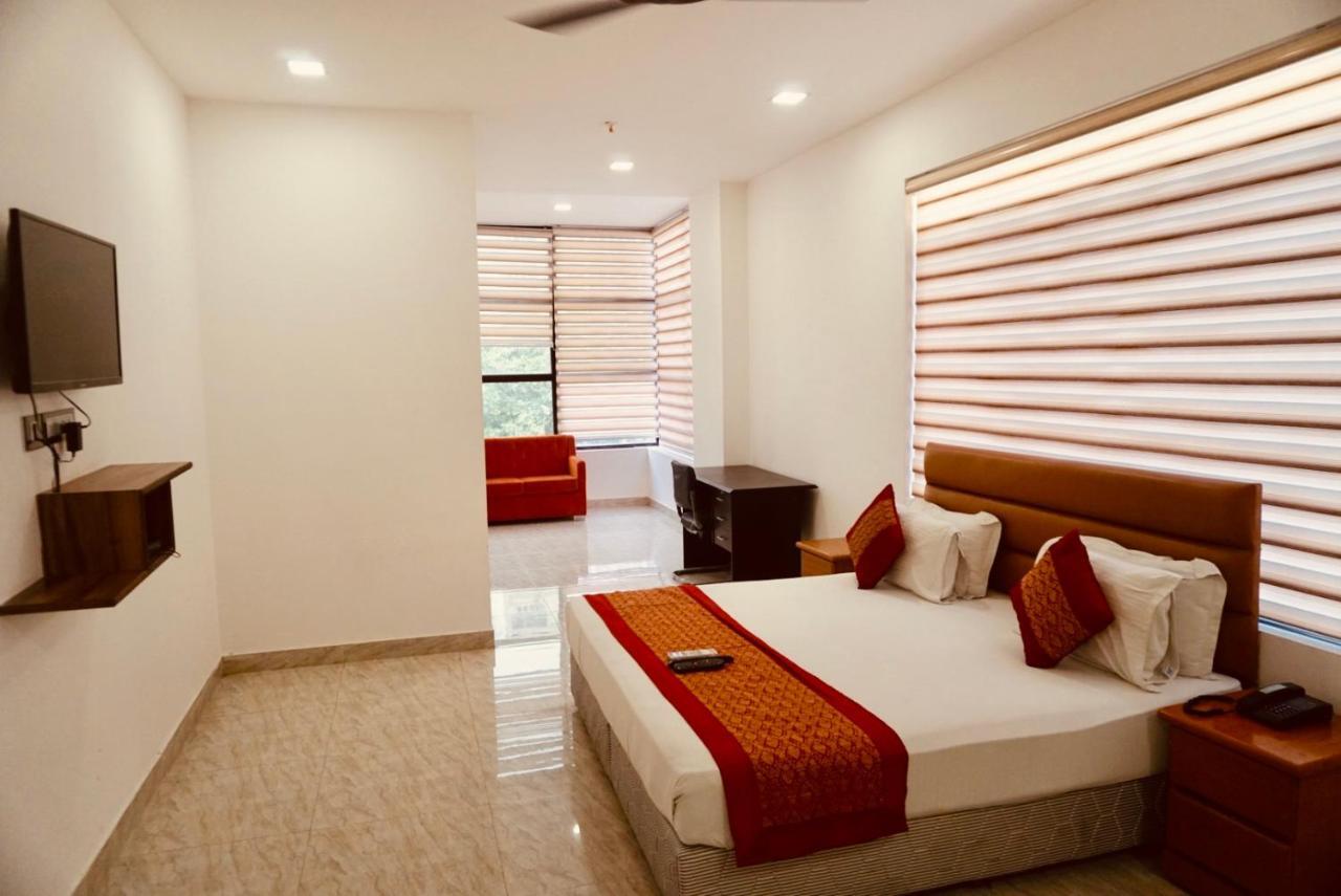 Amora Rooms Dwarka Нью-Дели Экстерьер фото